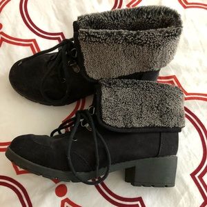 Black fleece lined boots